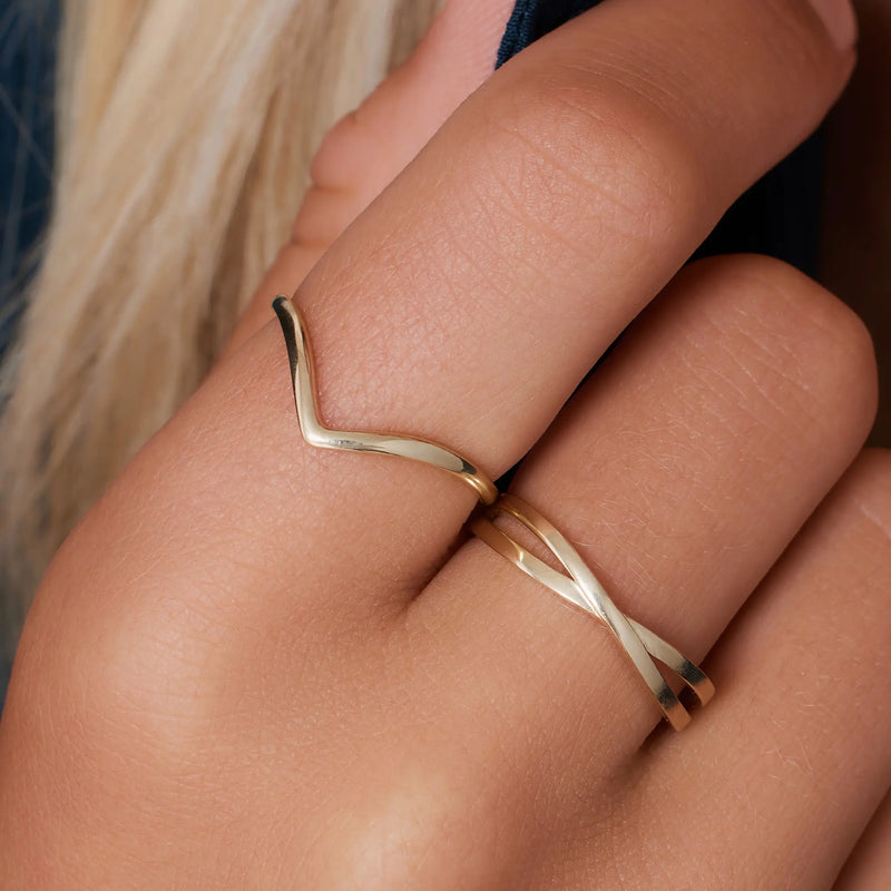 Wishbone Crossover Rings Set