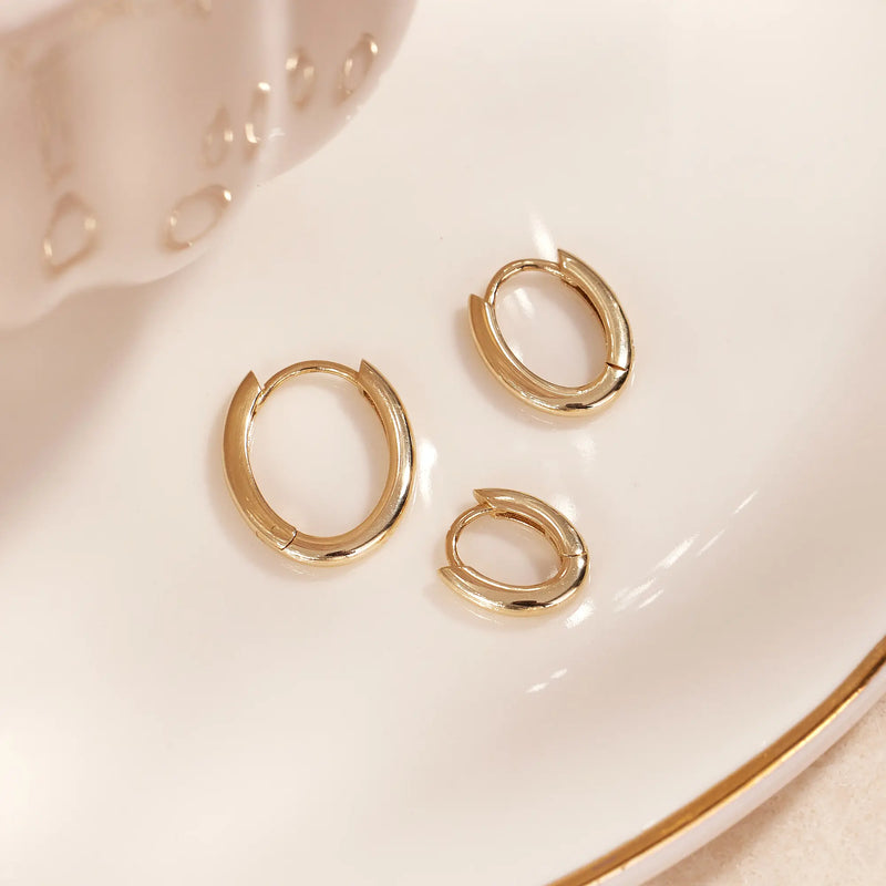 Ovale Kleine Hoops (15mm)