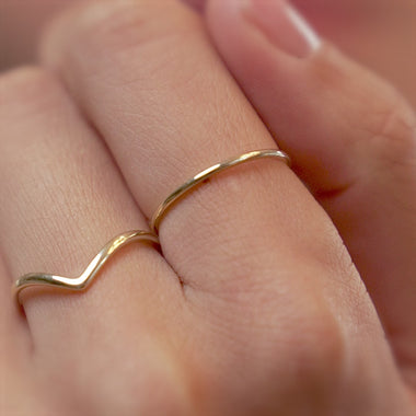 585er Gold Wishbone Ring - 4